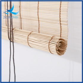 Blindagem de bambu de controle de corda